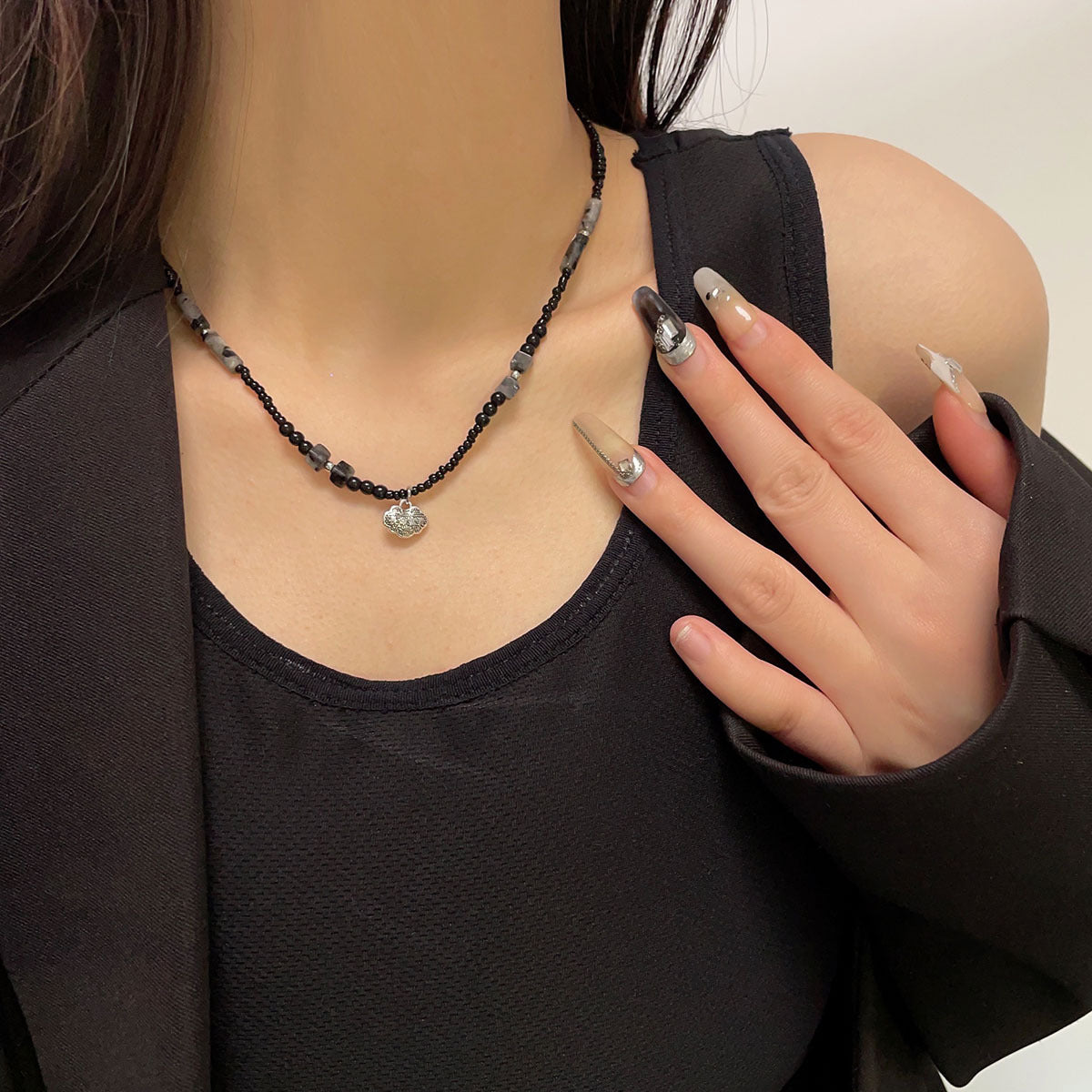 Nuevo collar de piedra natural de estilo nacional chino al por mayor